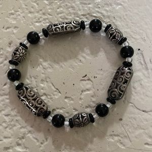 Black silver and clear beads bracelet